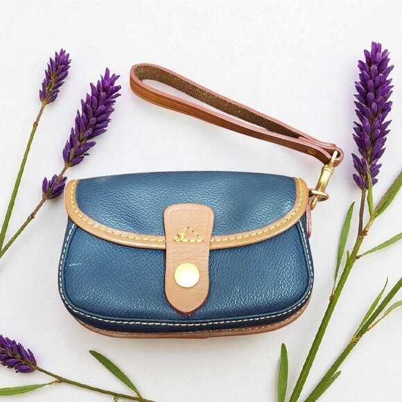 Dooney & Bourke Oncour Elba Flap Wristlet Leather - Picture 1 of 11